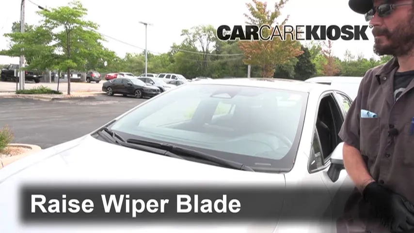 2023 Toyota Corolla Hybrid LE 1.8L 4 Cyl. FHEV Escobillas de limpiaparabrisas delantero